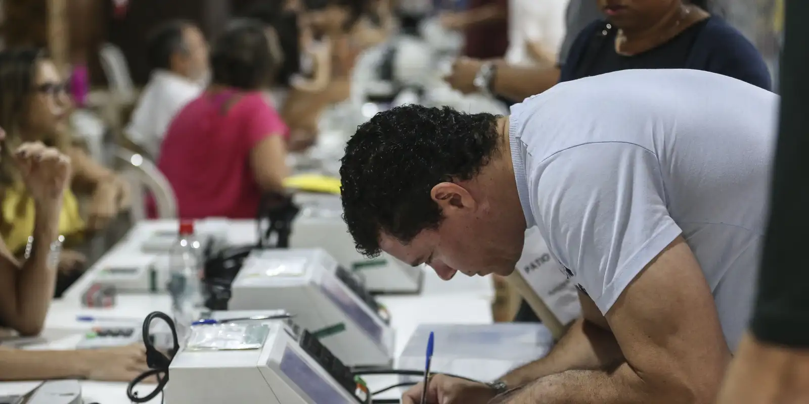 Campanha Boto Fé no Voto promove combate à desinformação em igrejas
