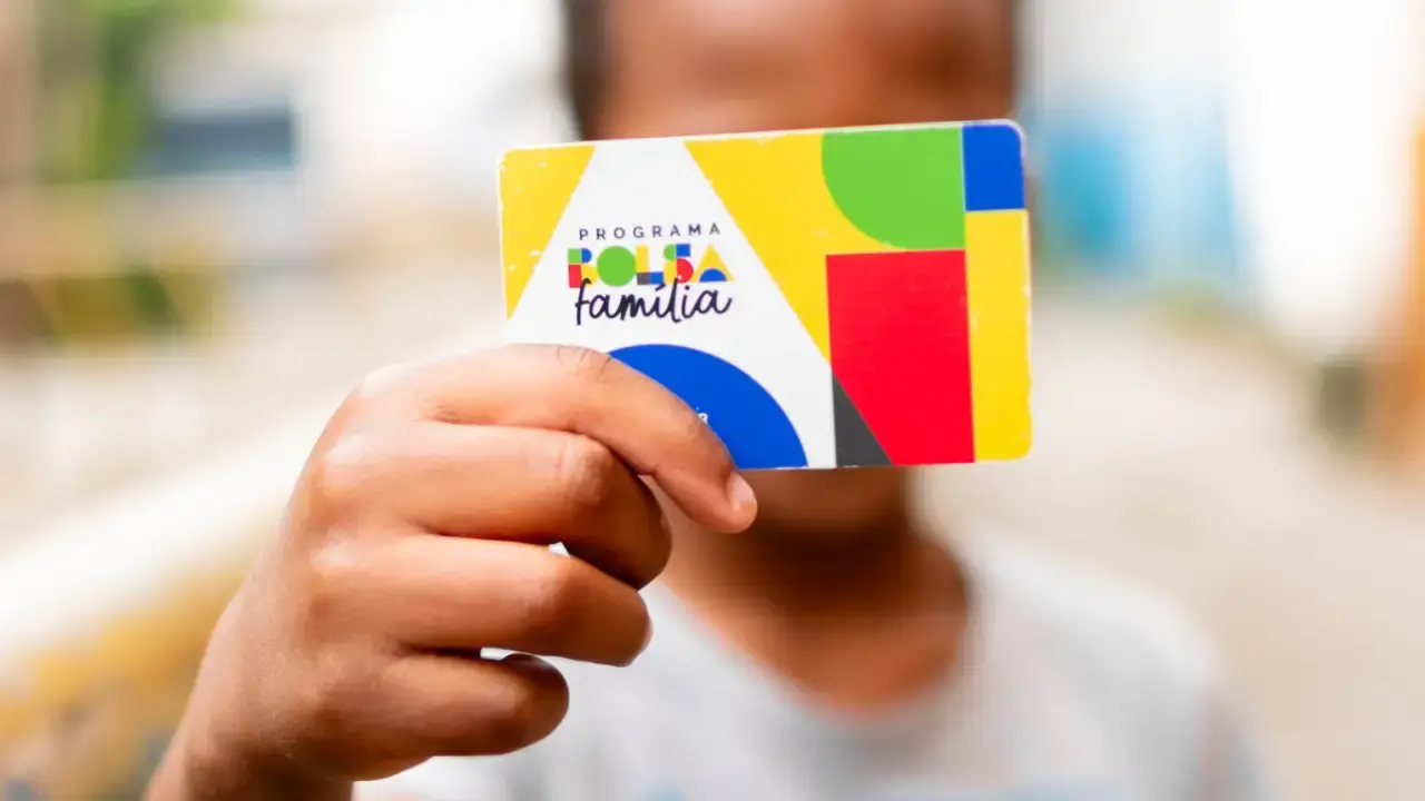 Famílias do Bolsa Família são convocadas para reunião em Terra Roxa