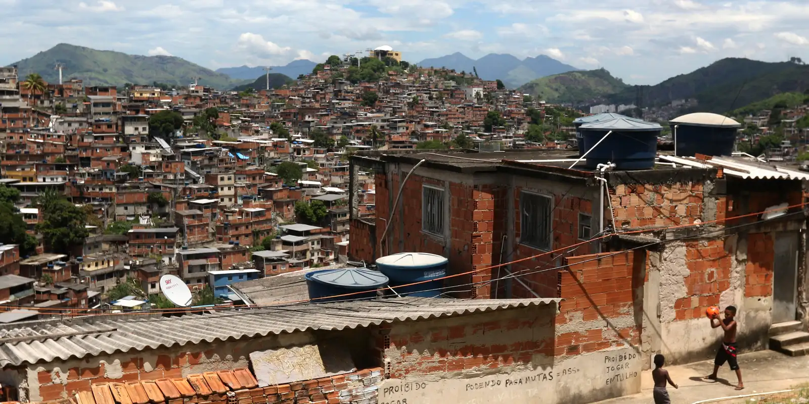 Estudo sobre mobilidade social revela forte impacto de gênero e raça no Brasil