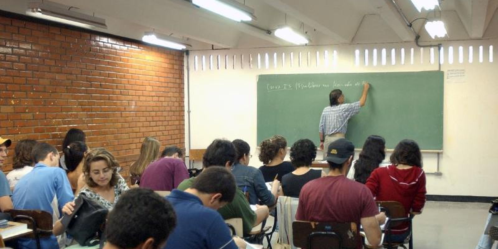 Prazo final para inscrição de gestores na formação continuada de escolas em tempo integral é 16 de maio