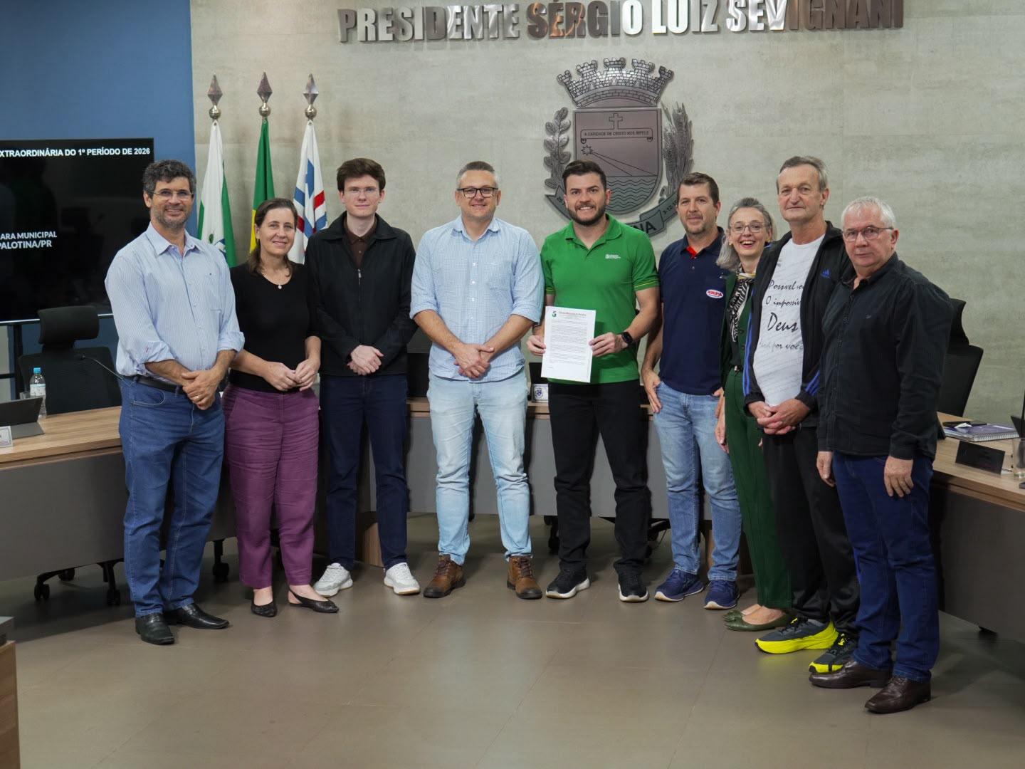 Leitão Desossado Grelhado é reconhecido como prato típico oficial de Palotina