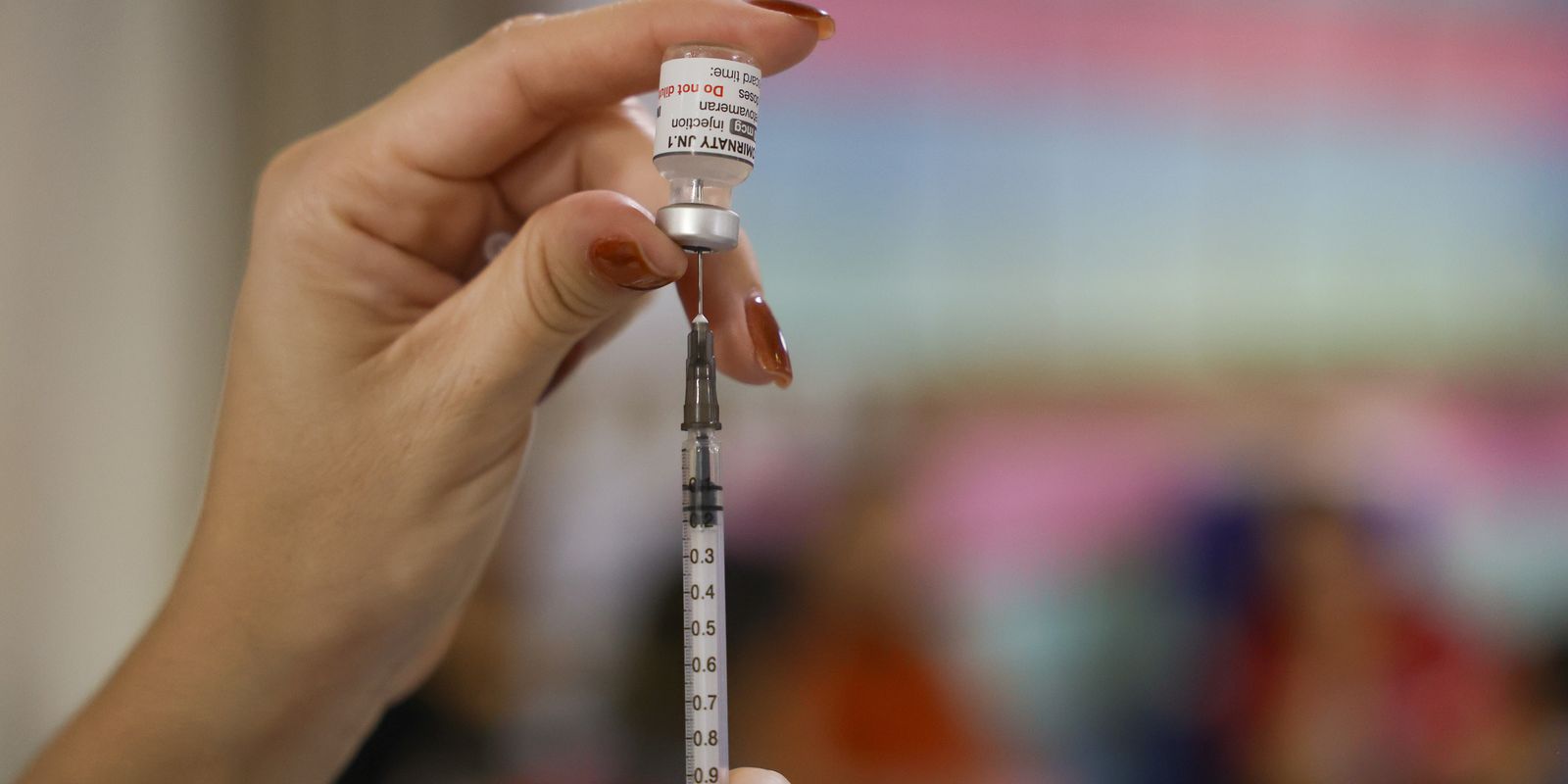 Vacinação contra o HPV reduz pela metade contaminação em jovens