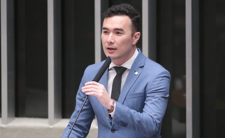 Projeto de lei busca isentar profissionais de segurança pública do Imposto de Renda