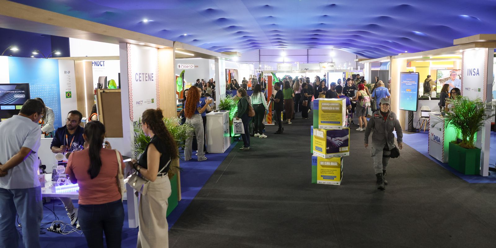 UFF sedia a maior feira científica da América Latina durante evento da SBPC