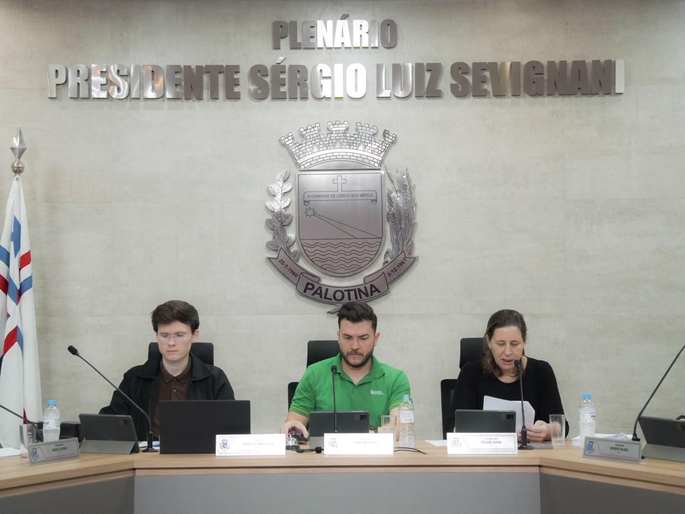 Última sessão antes do recesso: Câmara de Palotina realiza sessão extraordinária e aprova projetos de interesse do município