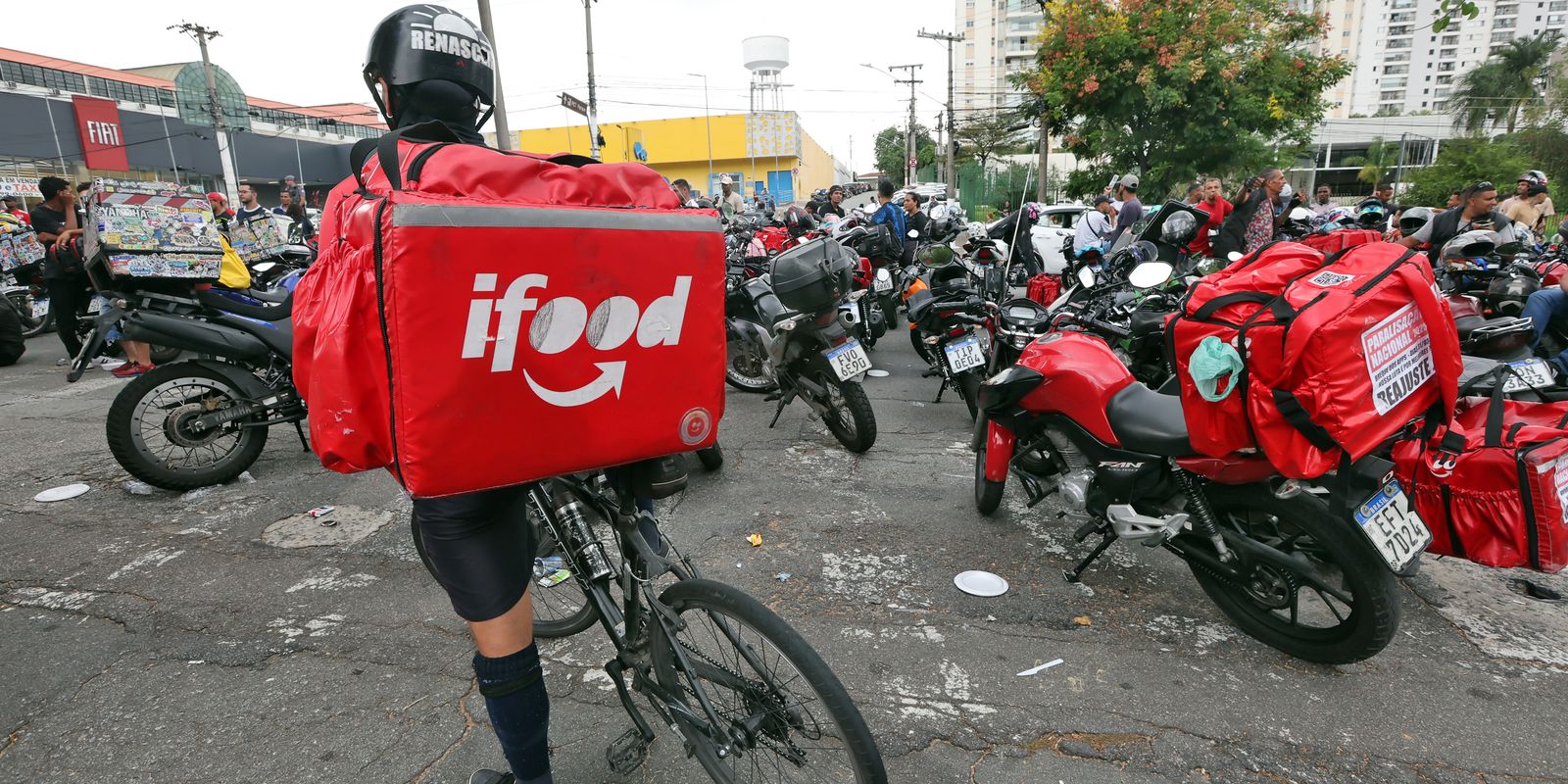 Anvisa autoriza venda de medicamentos por plataformas como iFood e Rappi