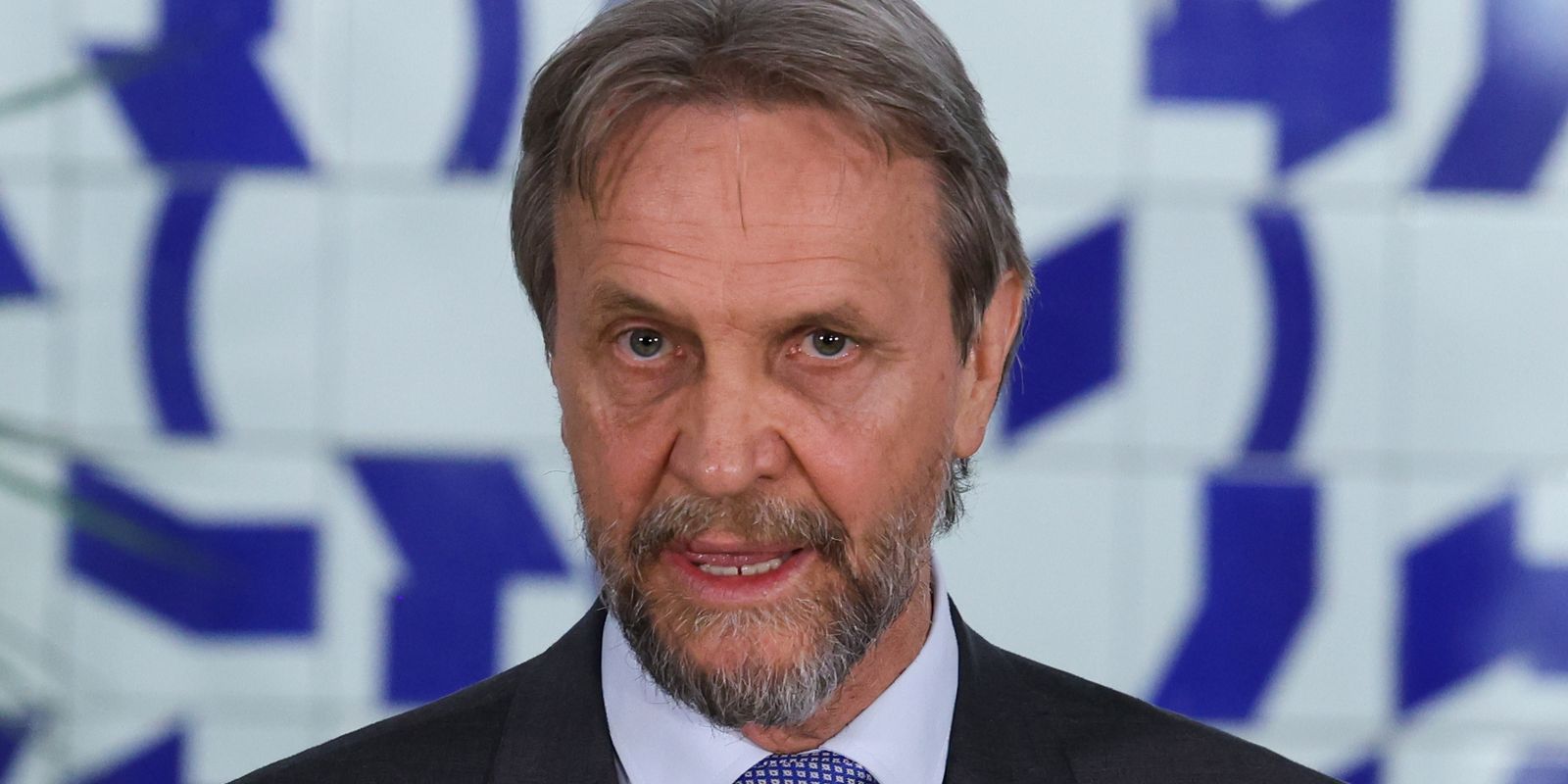 Pedro Uczai segue internado após sofrer AVC isquêmico em Brasília
