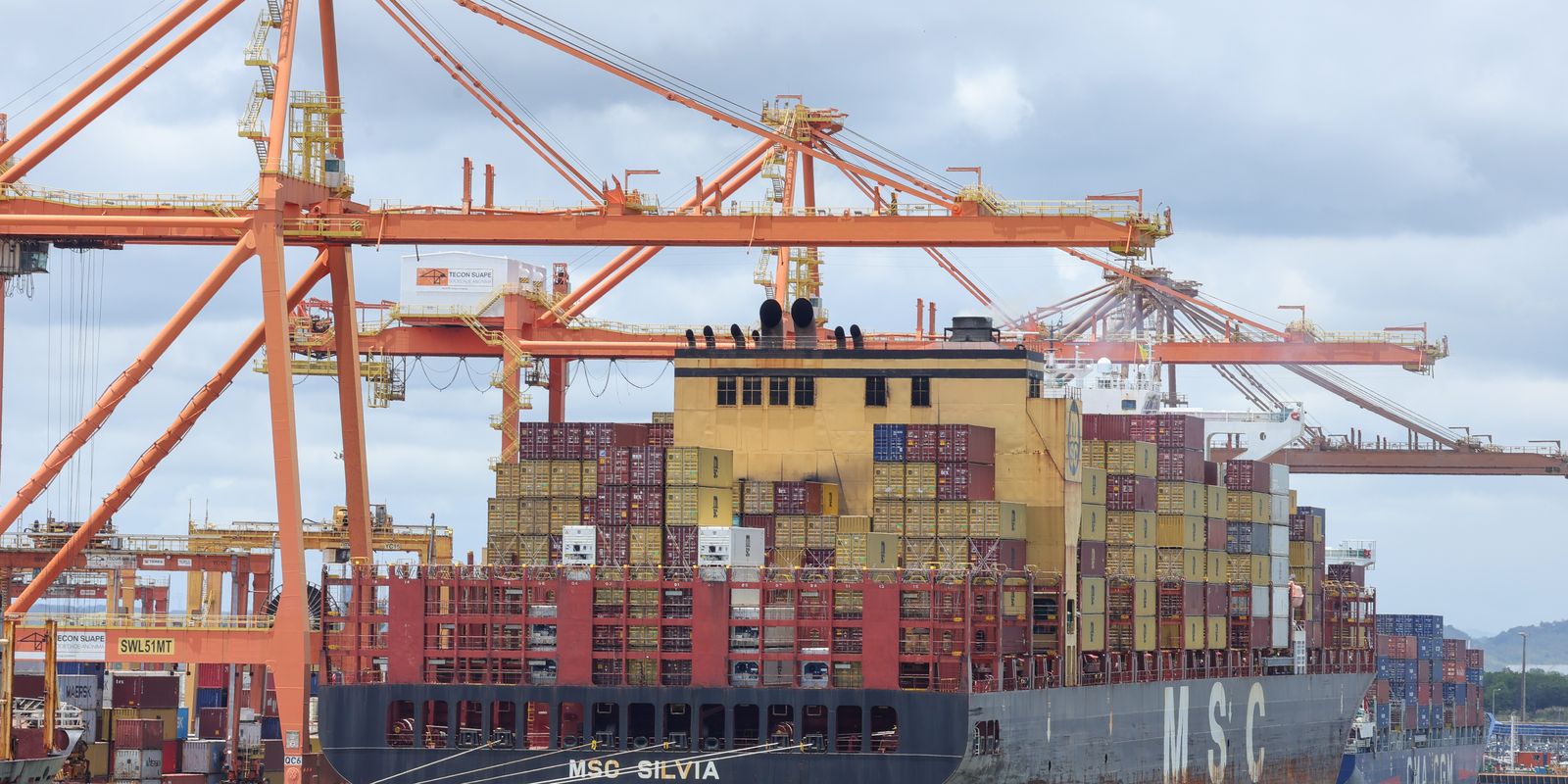 Balança comercial do Brasil fecha o mês de julho com superávit de US$ 7 bilhões