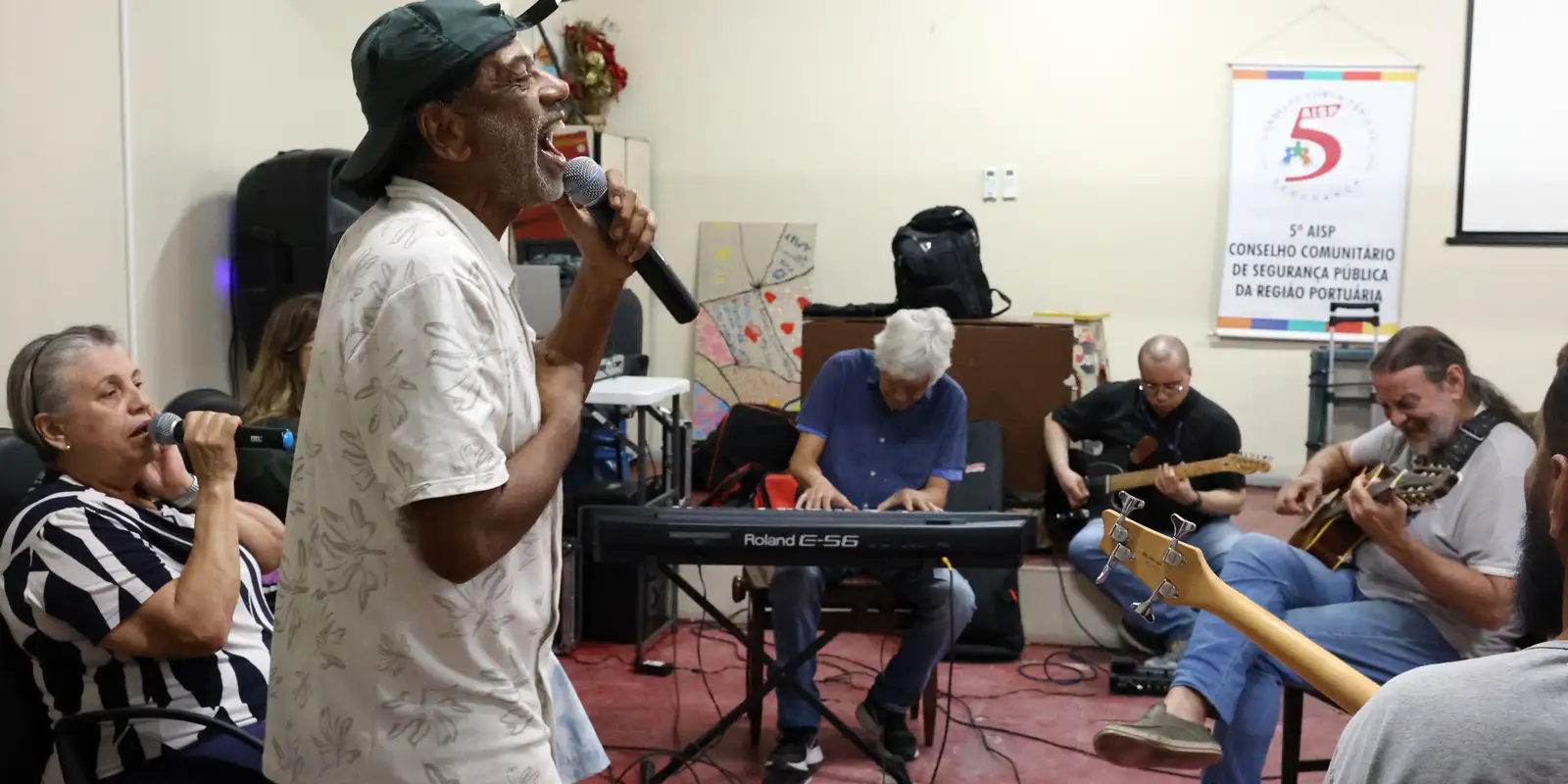 Grupo Harmonia Enlouquece lança novo álbum e celebra trajetória na saúde mental
