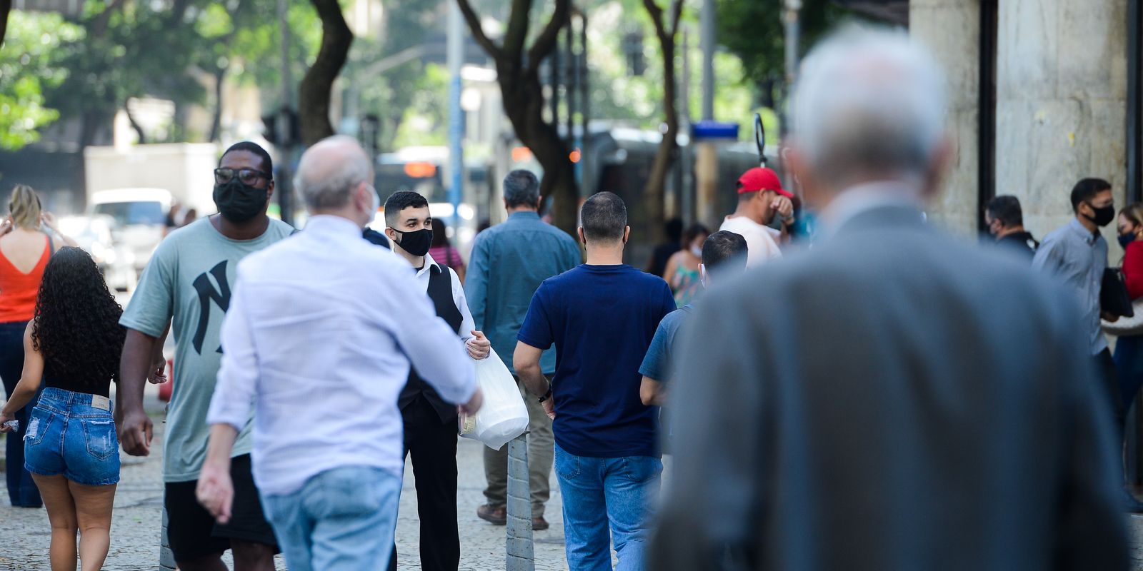 Para 81% dos brasileiros, a religião na política é fator decisivo no voto