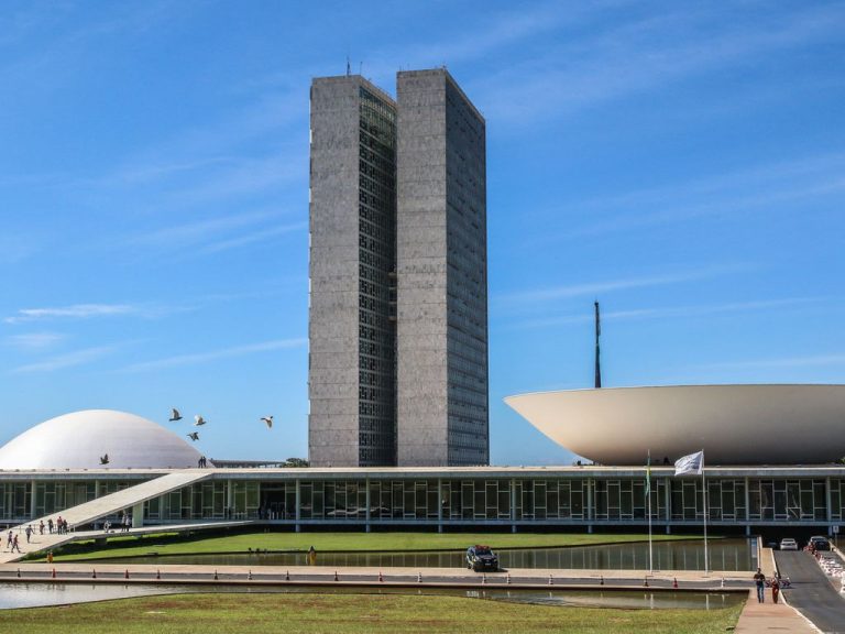 Governo deve enviar a Lei Orçamentária Anual de 2027 ao Congresso nesta segunda
