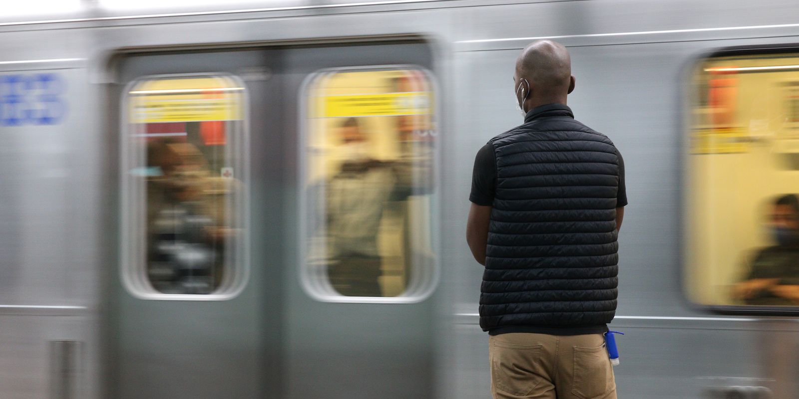 Greve na CPTM afeta três linhas e altera trânsito na capital paulista