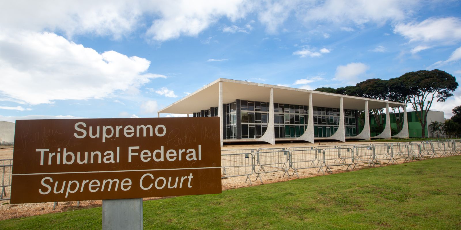 STF analisa regra do Marco Civil da Internet sobre a entrega de dados