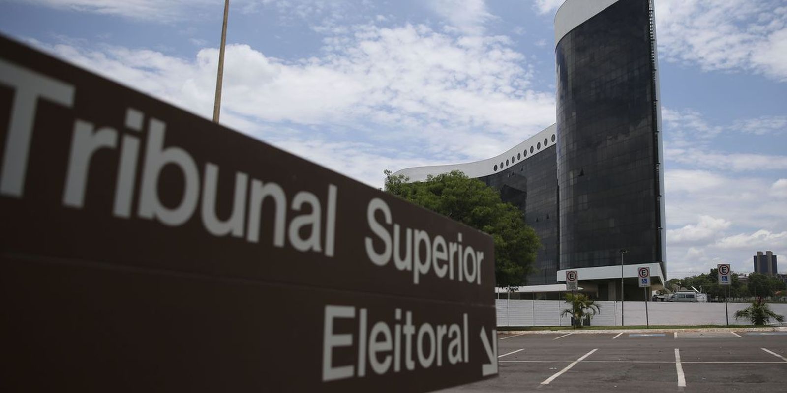 TSE condena vereador de Minas por violência política de gênero após xingamentos
