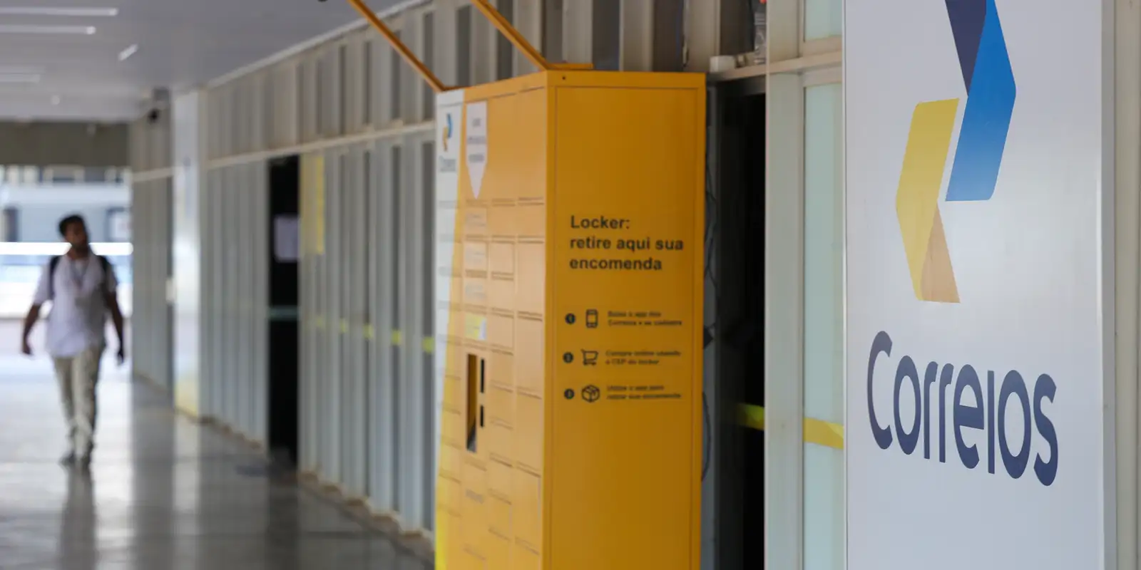 Julgamento de dissídio coletivo tenta encerrar a greve dos Correios na segunda