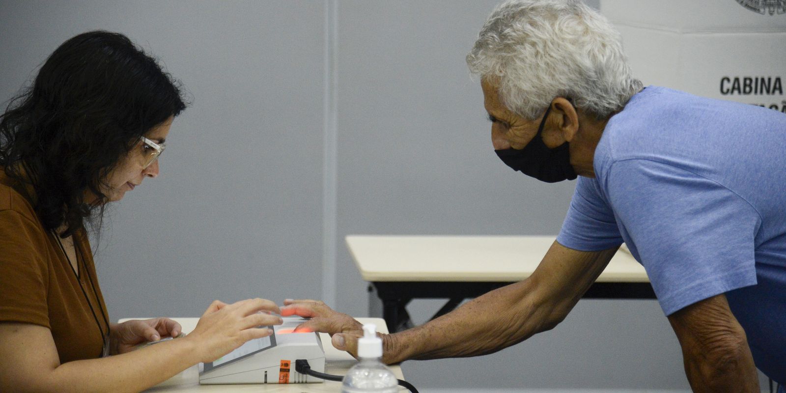 Aposentado que votar nas eleições garante prova de vida automática no INSS