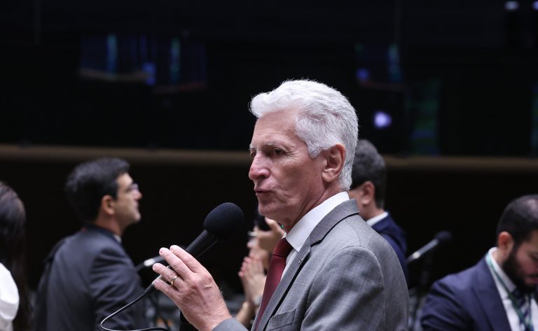 Câmara aprova criação de novas universidades federais no Rio e em Minas