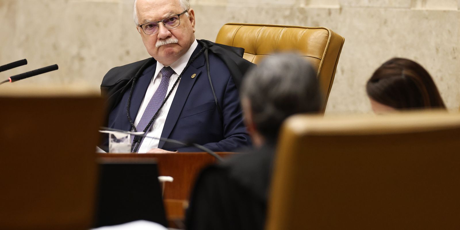 Fachin suspende julgamento sobre atuação de André Mendonça no caso Master no STF