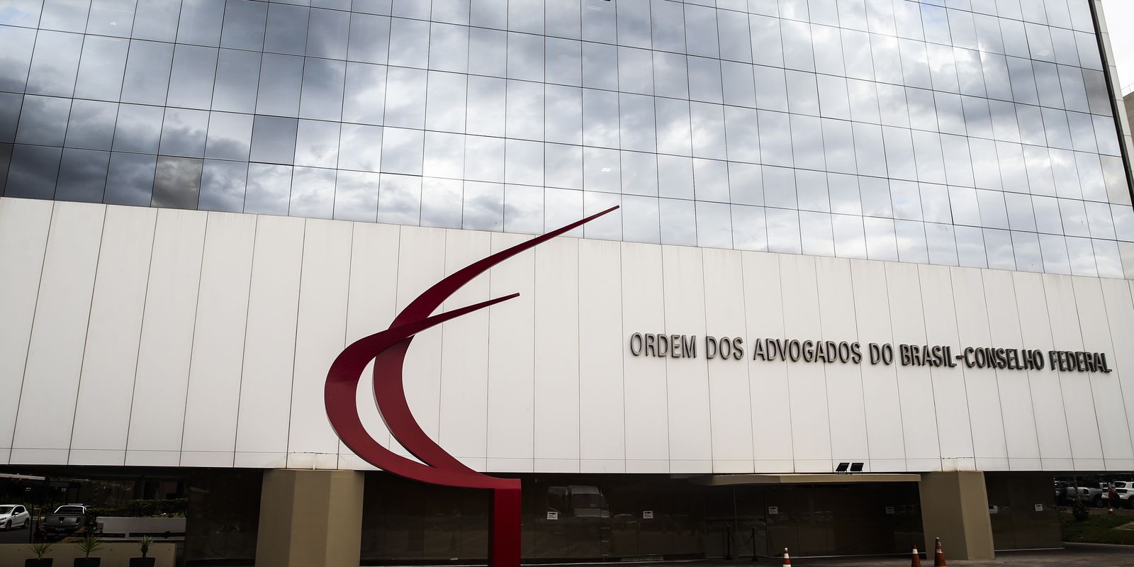 Nova lei sancionada amplia cargos na diretoria da OAB no Brasil