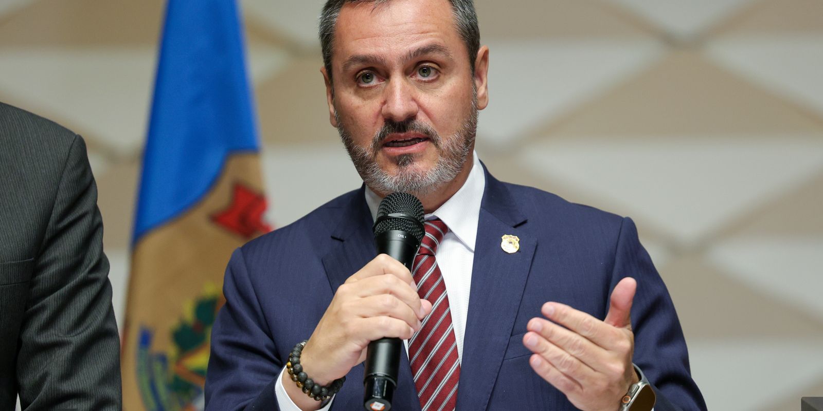 Mendonça determina o afastamento do diretor-geral da Polícia Federal