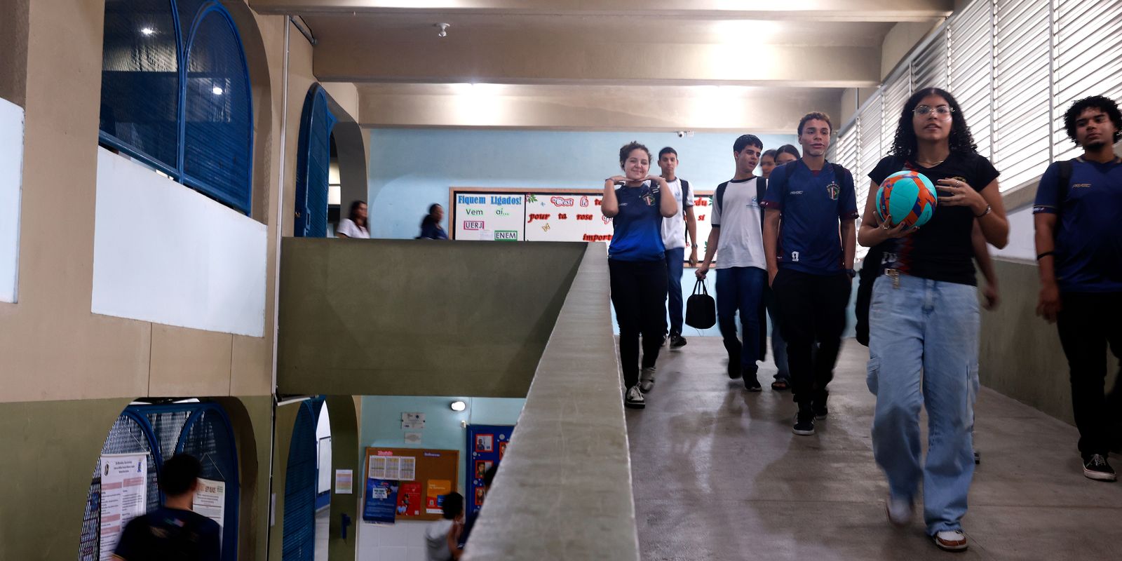 Programa pé-de-meia inicia pagamento da sexta parcela nesta segunda-feira