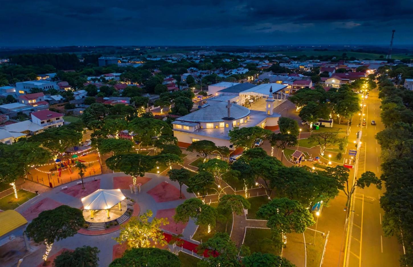 Troca de lâmpadas por iluminação LED vai tornar Terra Roxa mais segura