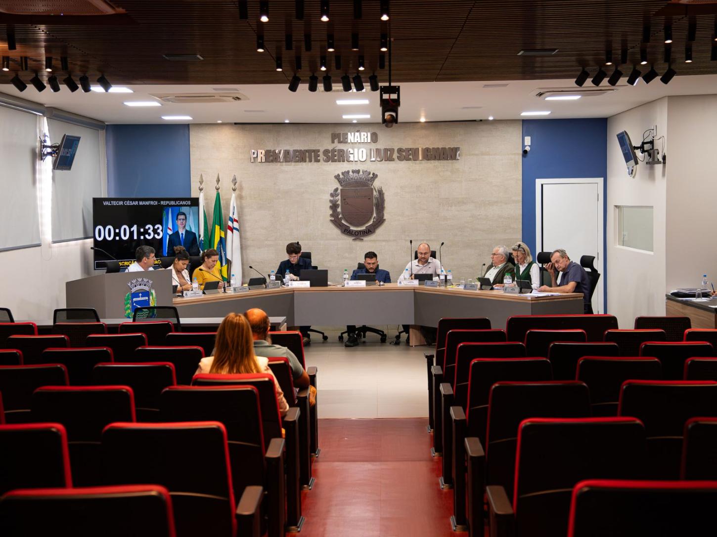 Câmara de Palotina aprova projetos e cobra esclarecimentos sobre serviços públicos