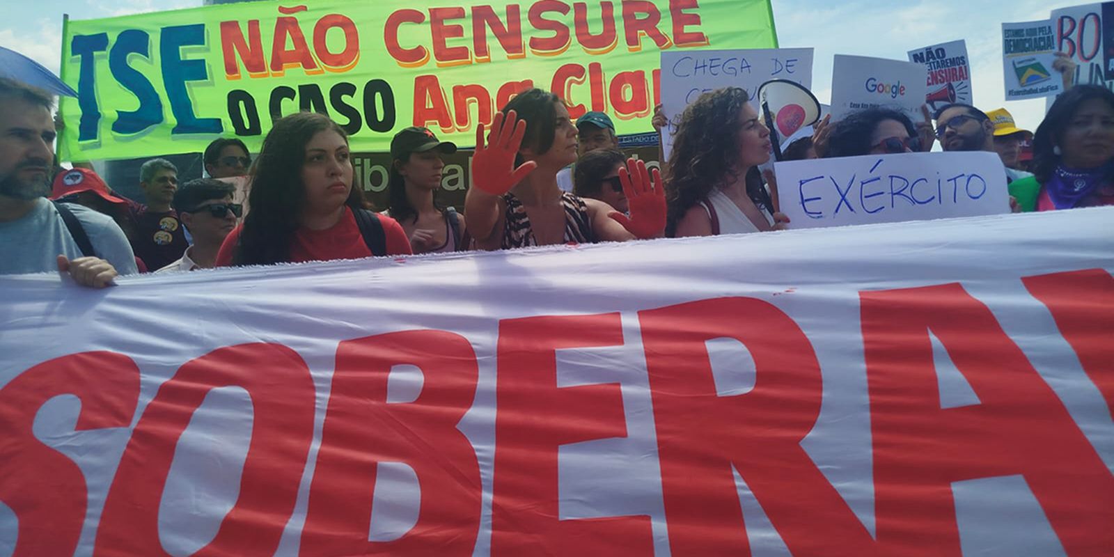 Caso Ana Clara gera protesto em Brasília contra decisão do TSE