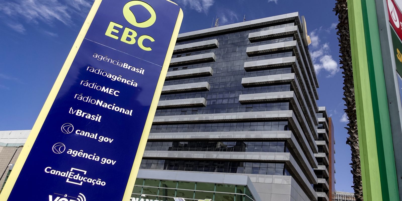Quatro jornalistas da EBC são finalistas no Prêmio Einstein +Admirados