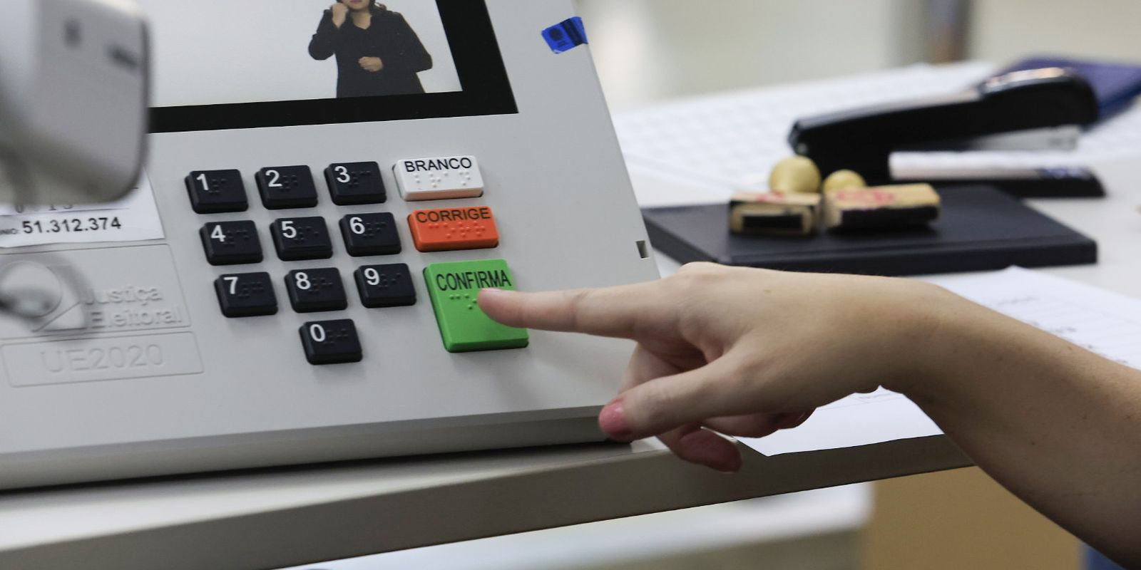 Eleitor que faltou no primeiro turno pode participar do segundo turno