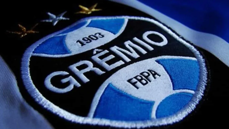 Grêmio vence Athletico por 2 a 0 e afunda rivais na tabela do Brasileirão