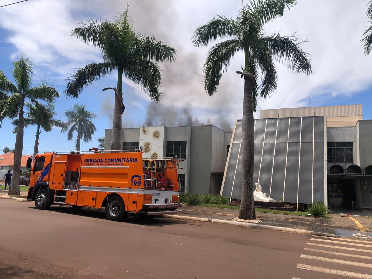 Incêndio atinge salas da Casa da Cultura de Assis Chateaubriand