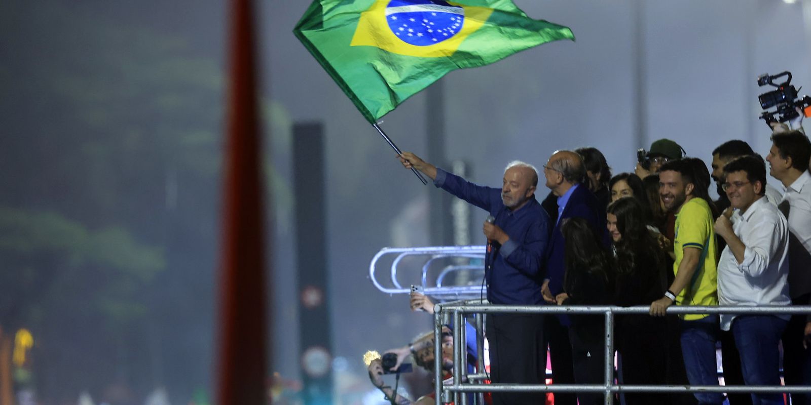 Líderes mundiais repercutem a reeleição de Lula e celebram parcerias estratégicas