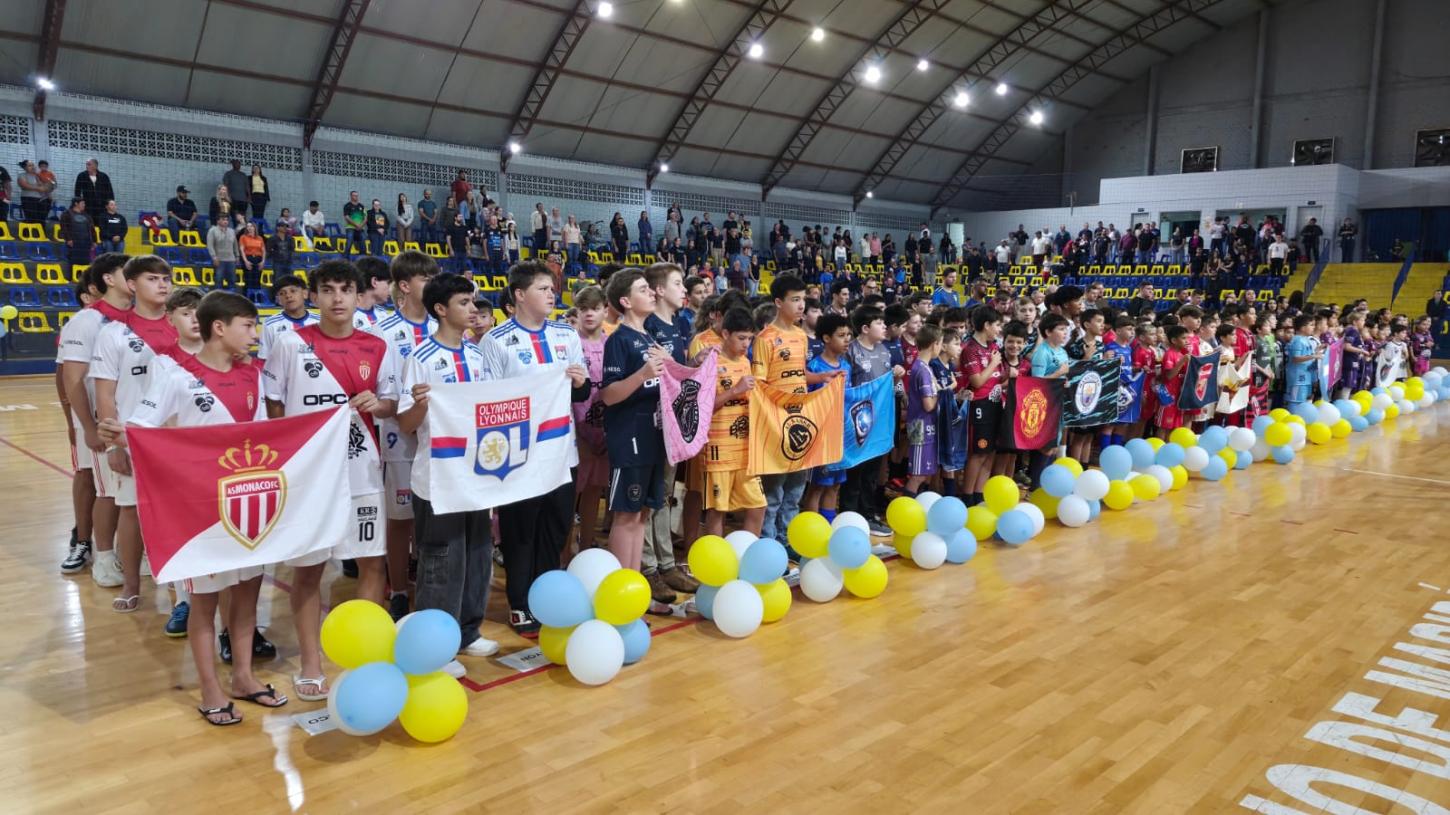  Maripá abre 11º Campeonato Municipal de Futsal de Base com 23 equipes e cerca de 300 atletas