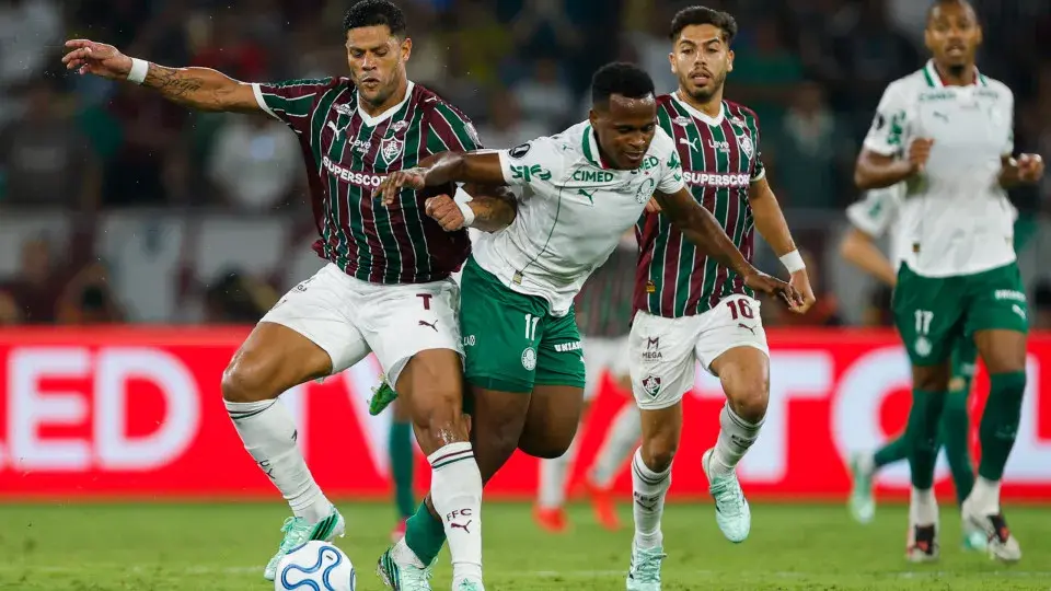 Palmeiras vence o Fluminense no Maracanã e fica mais perto da final da Libertadores