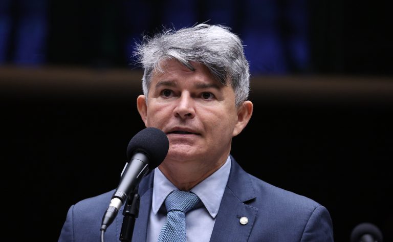 Projeto de lei propõe política nacional contra o desperdício de alimentos
