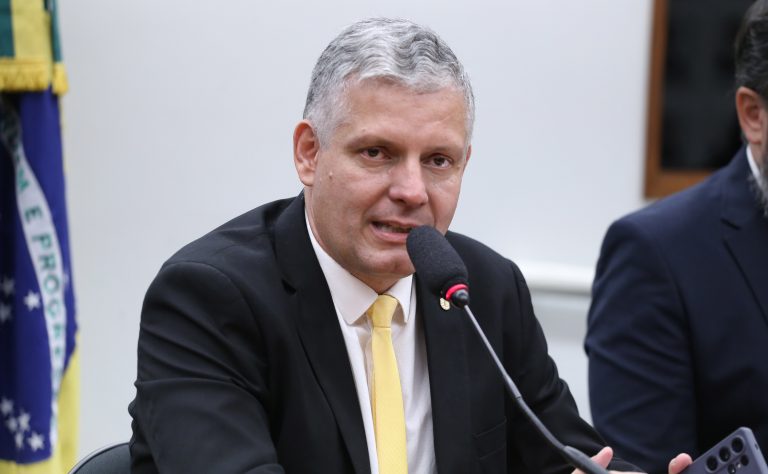 Aposentado com sequela neurológica pode ter isenção de Imposto de Renda