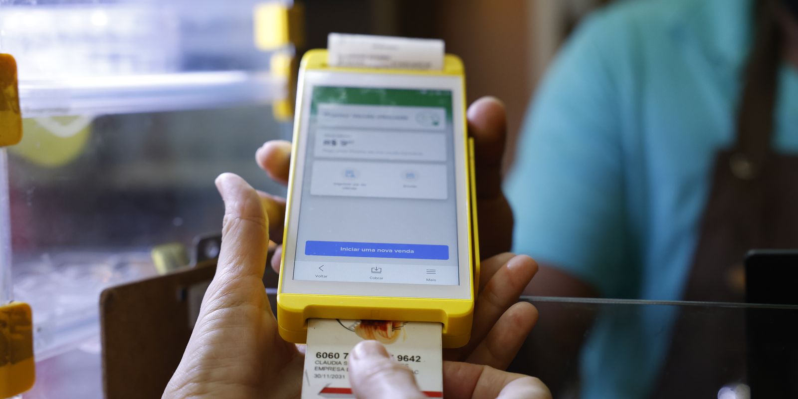 Empresas avançam na reforma tributária e 86% das notas já destacam a CBS