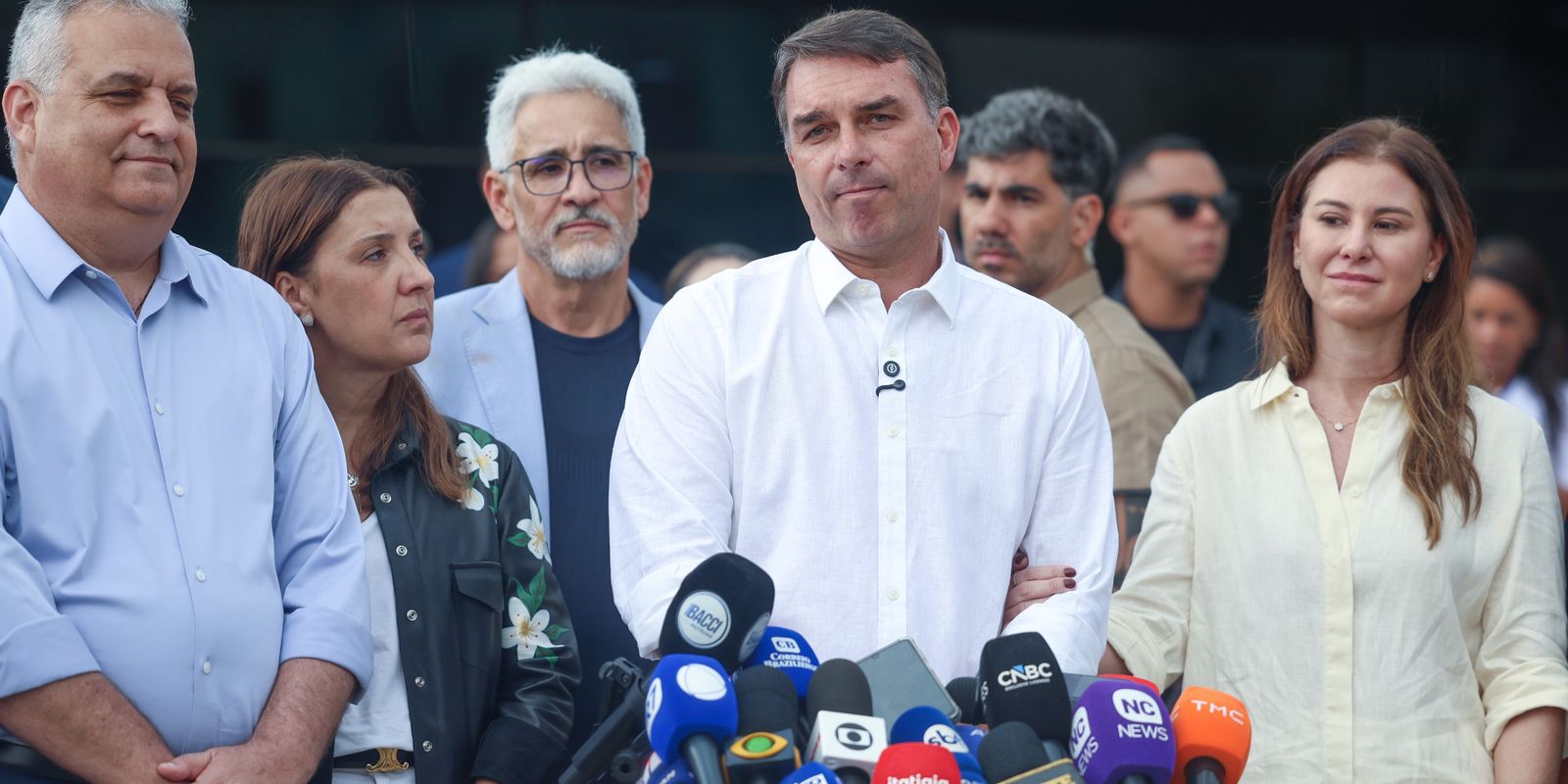 STF desmente operação da Polícia Federal em imóveis de Flávio Bolsonaro