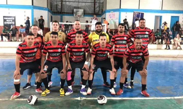 1ª Copa São Camilo de Futsal começa com grande festa e ginásio lotado