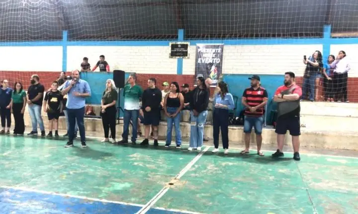 1ª Copa São Camilo de Futsal começa com grande festa e ginásio lotado