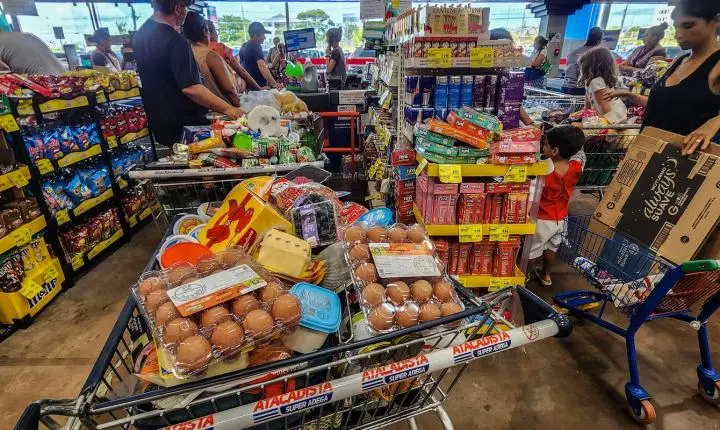 Bolsa Família: agu pede ao stf validação para reajuste de 15% nos pagamentos