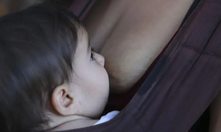 A amamentação reduz em até 11% o risco de desenvolvimento de doença cardiovascular na mulher