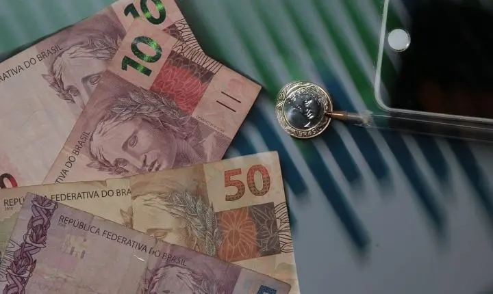 Ata do Copom revela que desaceleração econômica motivou corte da Selic