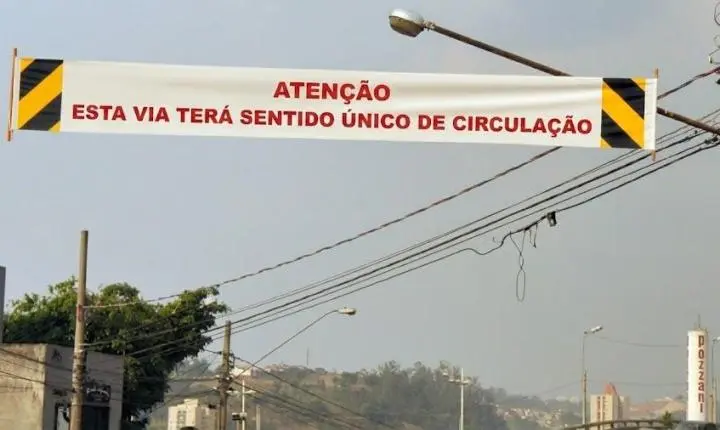 Atenção Motoristas: Ruas Pioneiro Avelino Pozzan e Padre Vitorino Roggia terão sentido único de circulação