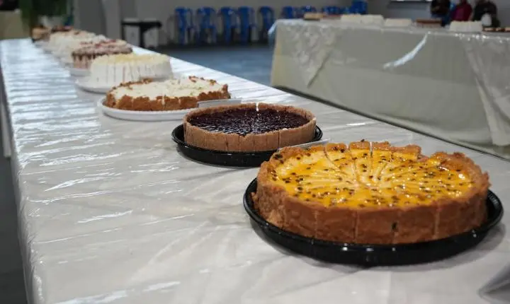 Café Colonial reúne autoridades e comunidade no lançamento oficial da 26ª Festa das Orquídeas e elege a Princesa das Orquídeas 2026