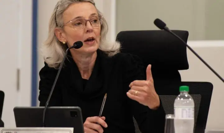Câmara aprova projetos voltados à saúde e ao atendimento da população