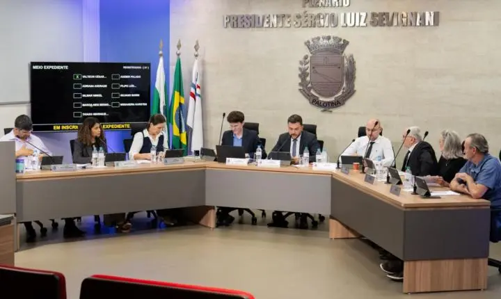 Câmara de Palotina retoma atividades legislativas com aprovação de moção e requerimentos
