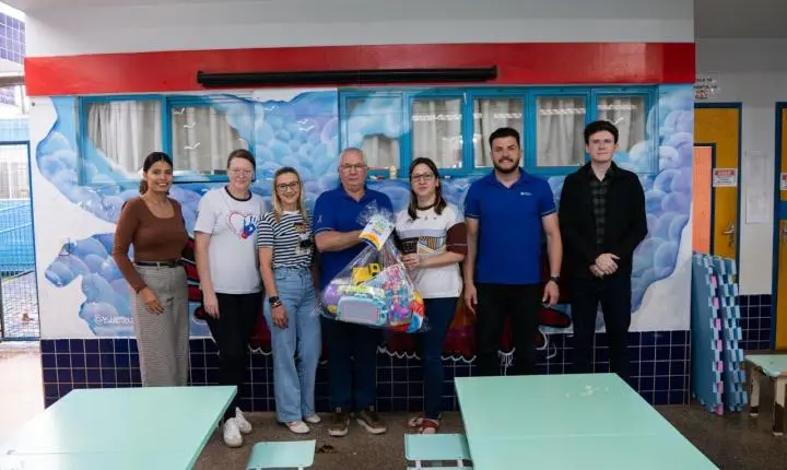 Câmara Municipal realiza entrega de brinquedos arrecadados em campanha aos CMEIs de Palotina