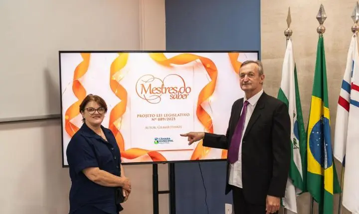 Câmara Municipal realiza primeira edição do Prêmio “Mestres do Saber” em homenagem a profissionais da educação